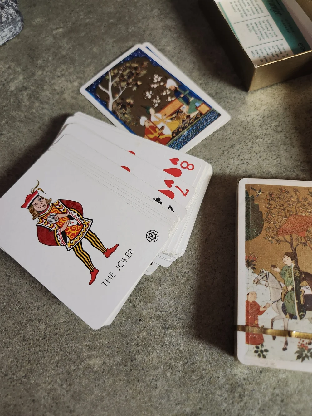Persian-Style Playing Cards — Green & Gold Accent Deck - Picture 6 of 12